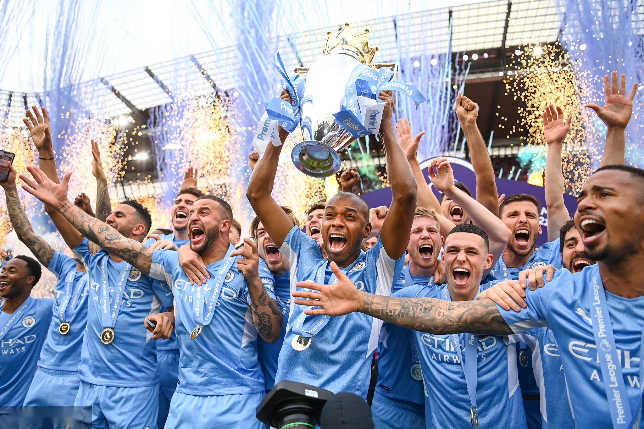 紅魔紅軍齊 紅魔紅軍齊